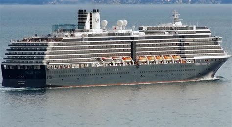 Holland America Line; Cruise Critic Community. . Noordam reviews 2022